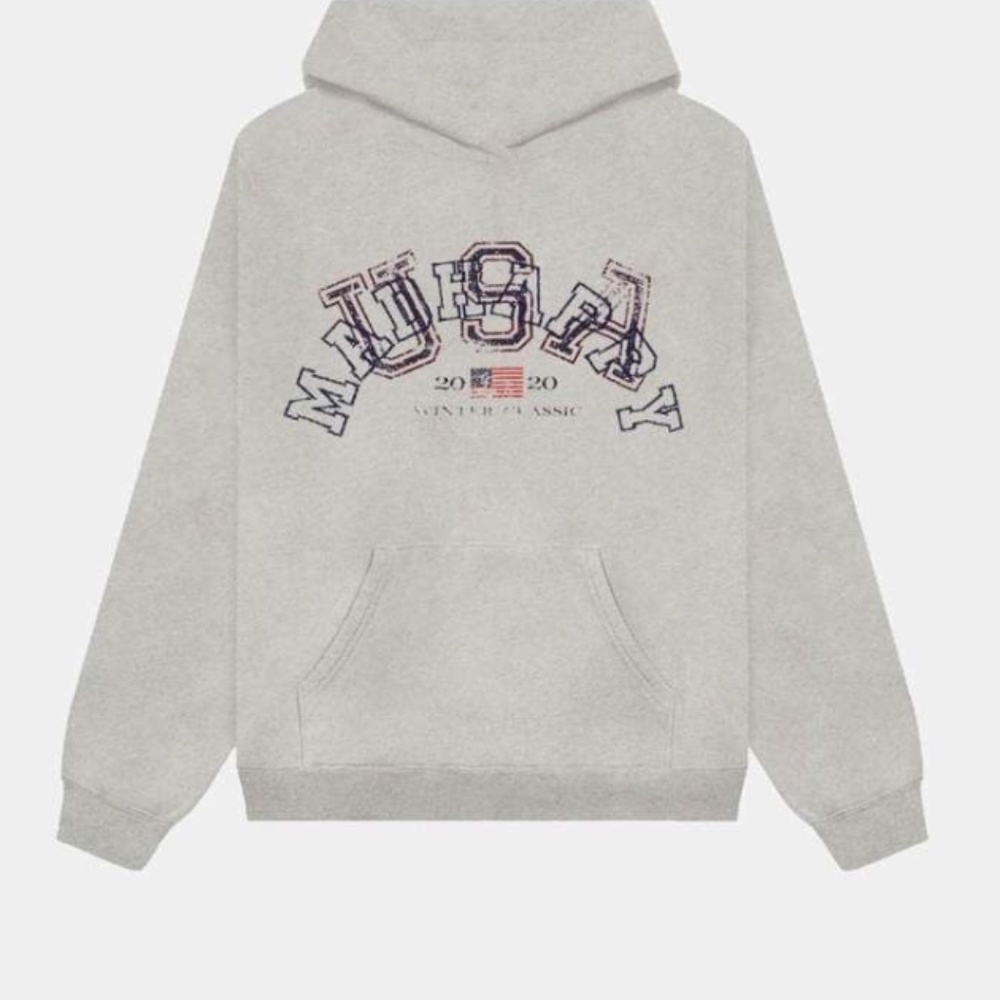MADHAPPY WINTER CLASSIC HOODIE